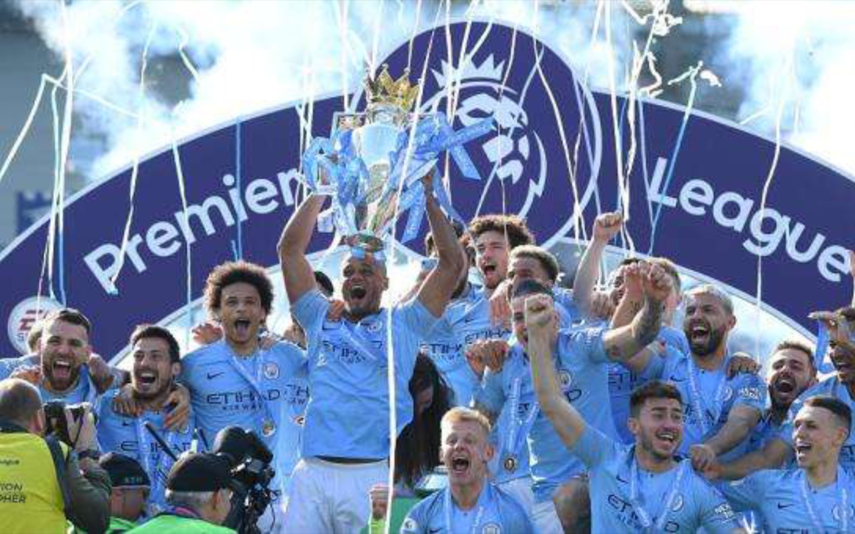 一批年轻而 一批年轻而